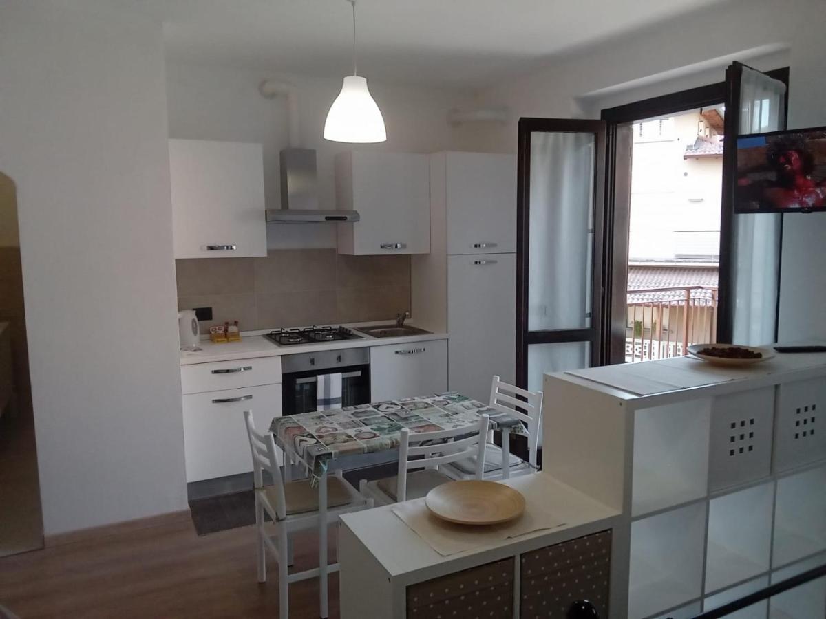 Ferienwohnung Casa Stefania 3 Mandello del Lario Exterior foto