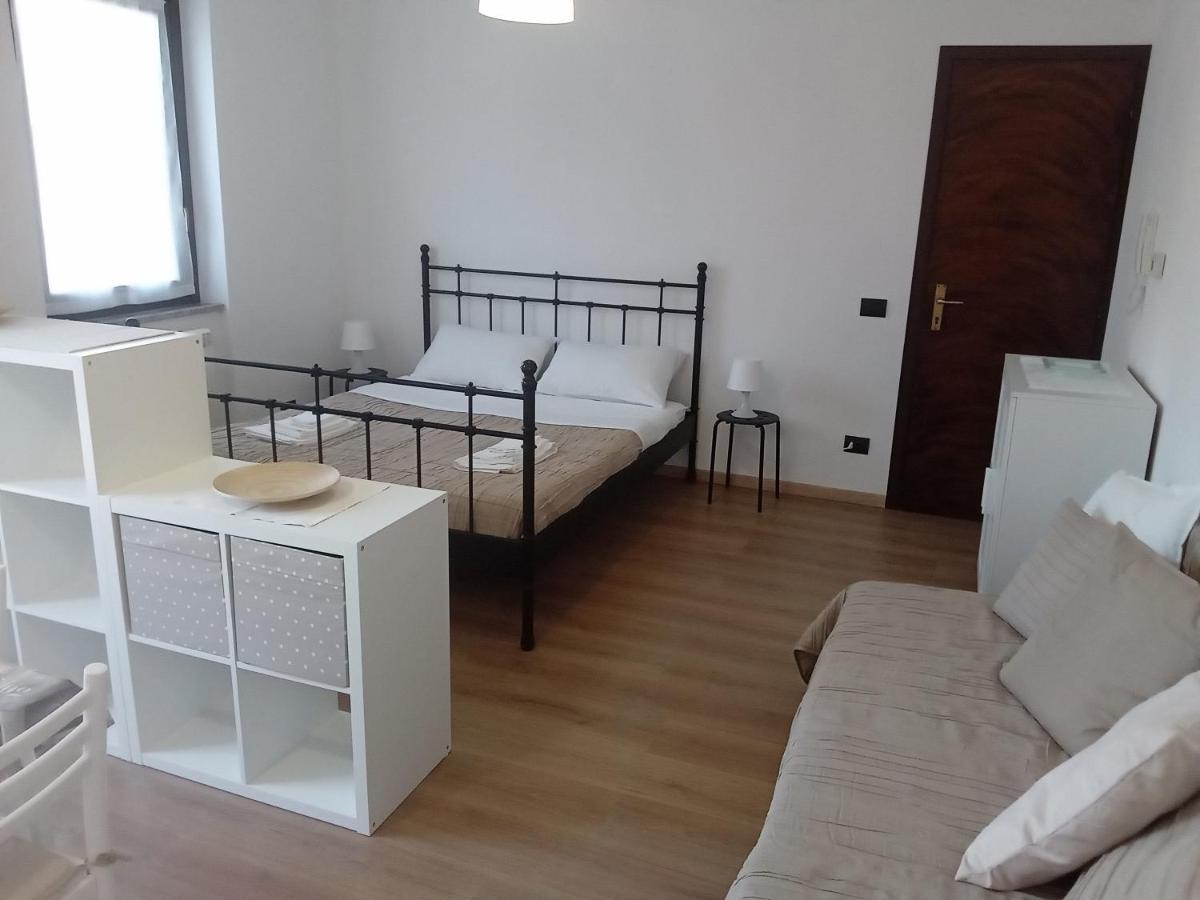 Ferienwohnung Casa Stefania 3 Mandello del Lario Exterior foto